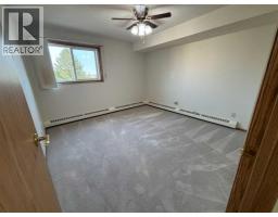 305, 3090 15 Avenue Se, Medicine Hat, AB T1B3Z3 Photo 13