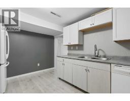2811 13 Avenue S, Lethbridge, AB T1K0S9 Photo 35
