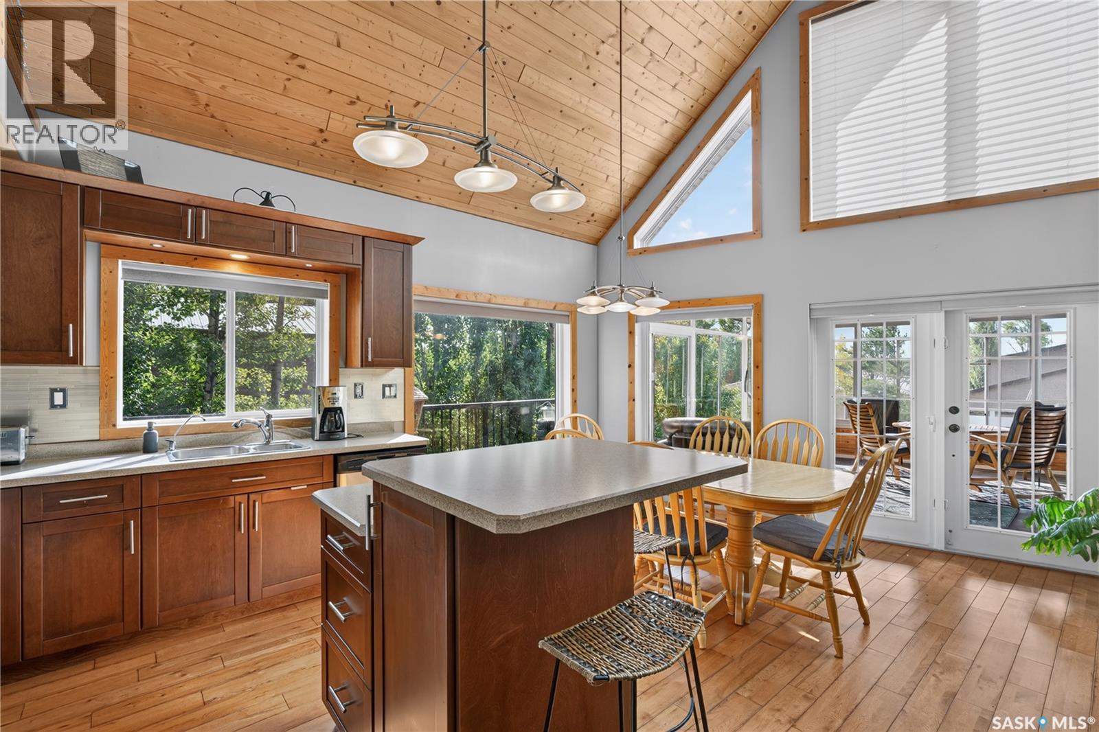 35 Lakeshore DRIVE, Invergordon Rm No. 430 — photo 13