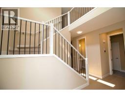 127 Sundown Crescent - photo 4