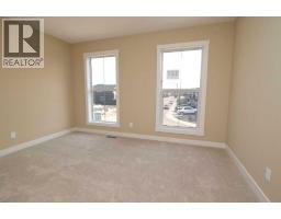 127 Sundown Crescent - photo 23