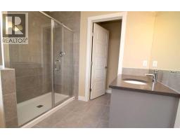 127 Sundown Crescent - photo 26