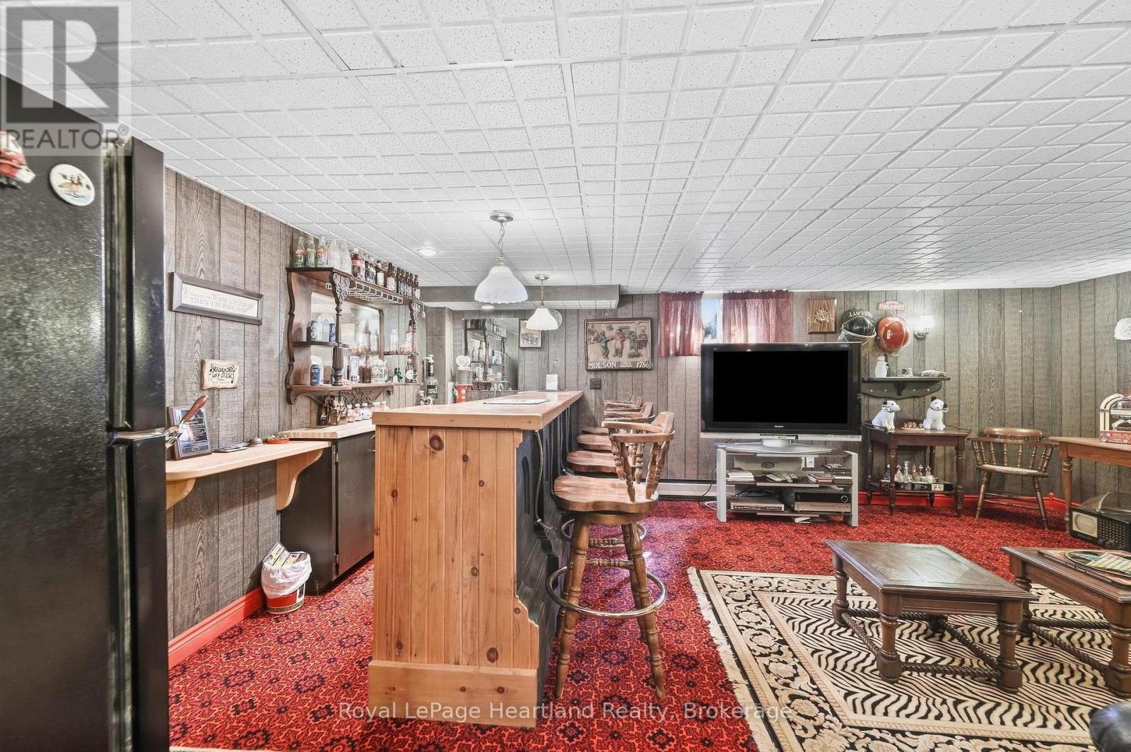 283 ALBERT STREET - 32