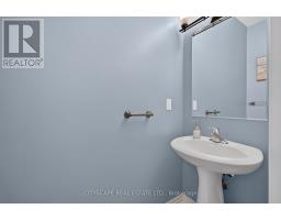 366 Montreal Circle, Hamilton, ON L8E0C7 Photo 20