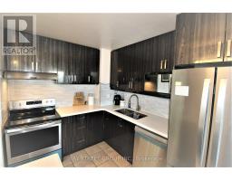 1010 - 100 Leeward Glenway, Toronto, ON M3C2Z1 Photo 12