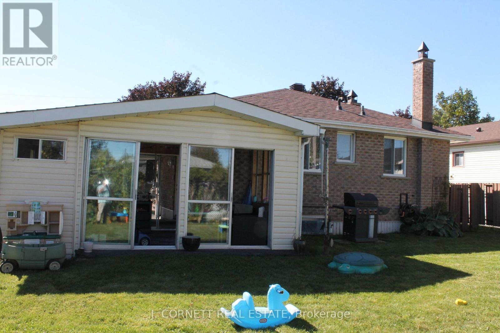 1319 NOTRE DAME STREET - Image 26