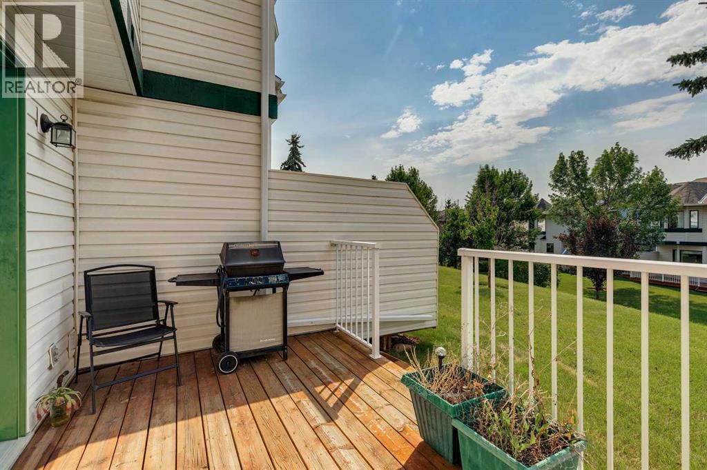 5 Prominence View SW - photo 11