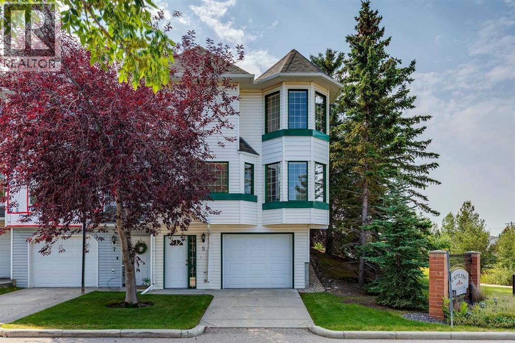 5 Prominence View SW, Calgary