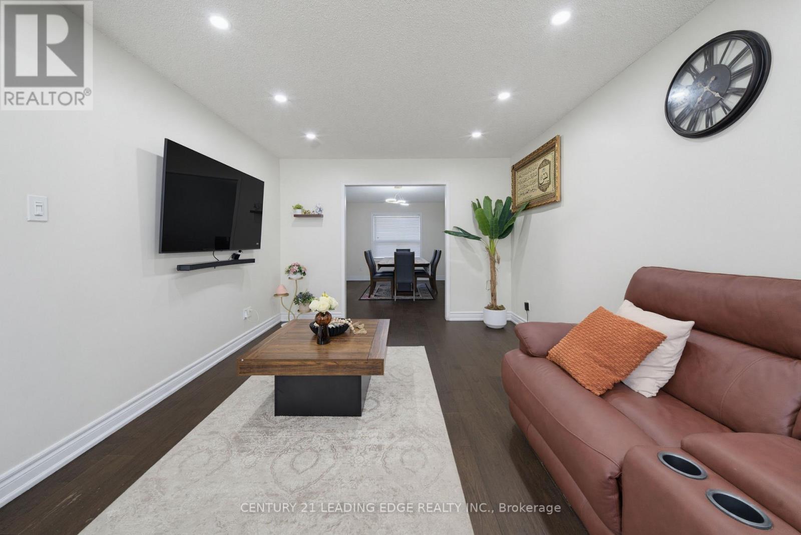 2353 WILDWOOD CRESCENT - Image 10