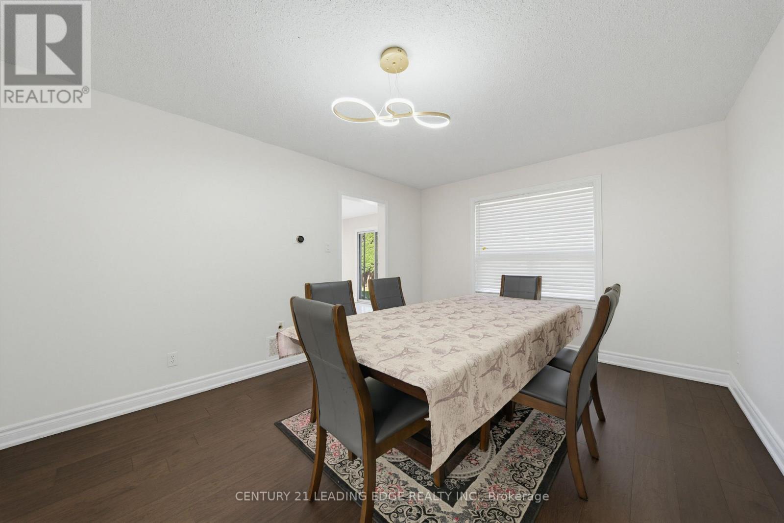 2353 WILDWOOD CRESCENT - Image 14