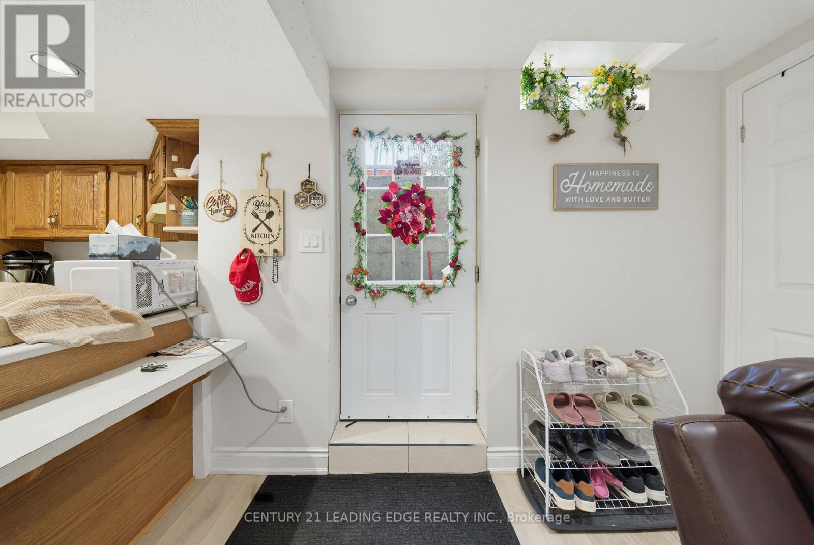 2353 WILDWOOD CRESCENT - Image 43