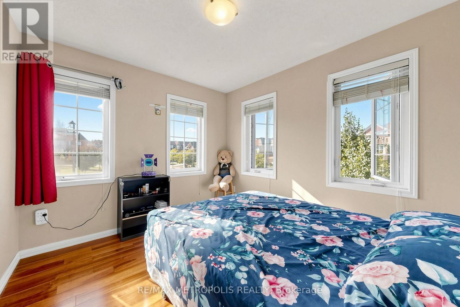 1913 LIATRIS DRIVE - 35
