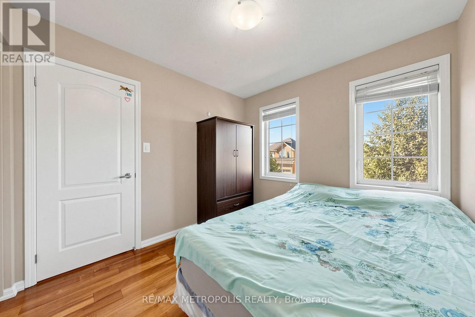 1913 LIATRIS DRIVE - Image 39