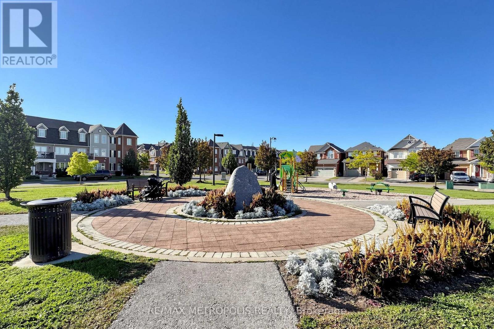 1913 LIATRIS DRIVE - Image 49