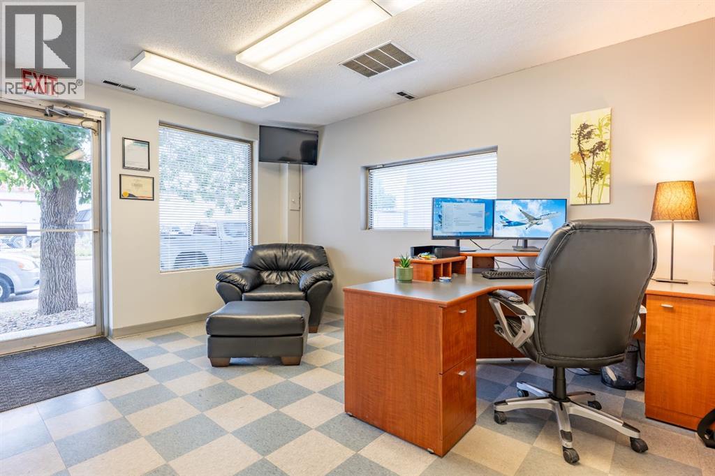 1944 11 Avenue NW, Medicine Hat — photo 10