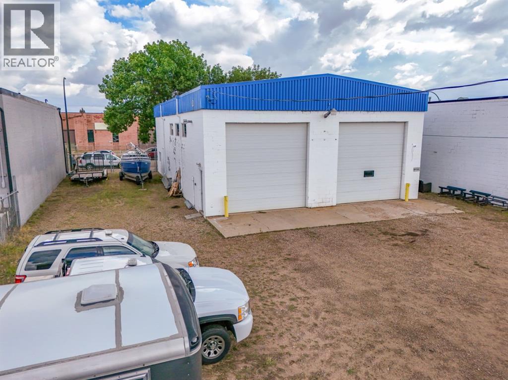 1944 11 Avenue NW, Medicine Hat — photo 34