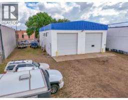 1944 11 Avenue Nw, Medicine Hat, AB T1C1T6 Photo 34