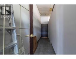 E, 303 Southridge Drive Se, Medicine Hat, AB T1B3S1 Photo 19