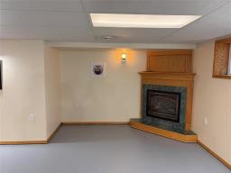106 Campbell Avenue W, Dauphin, MB R7N0A1 Photo 30
