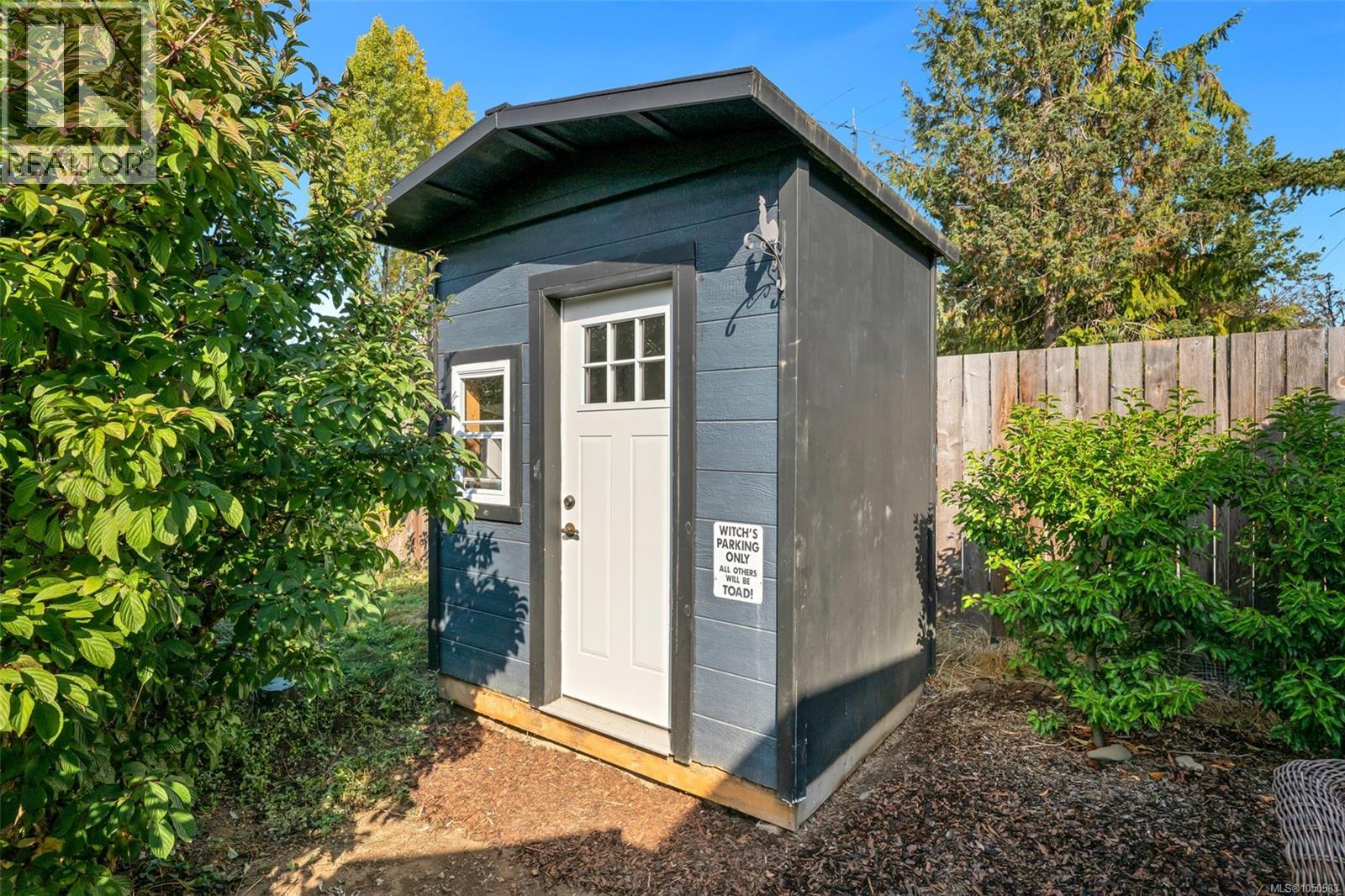  4826 West Saanich Road, Saanich