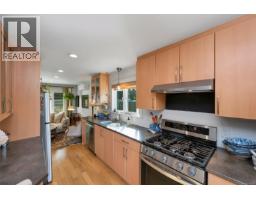4826 West Saanich Rd, Saanich, BC V8Z3H5 Photo 23