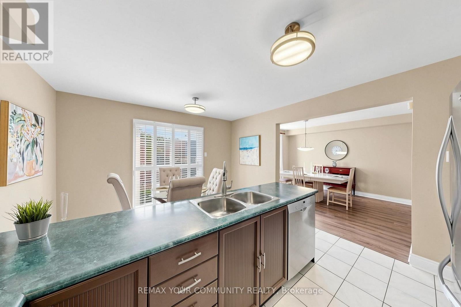 172 PATNA CRESCENT - 14