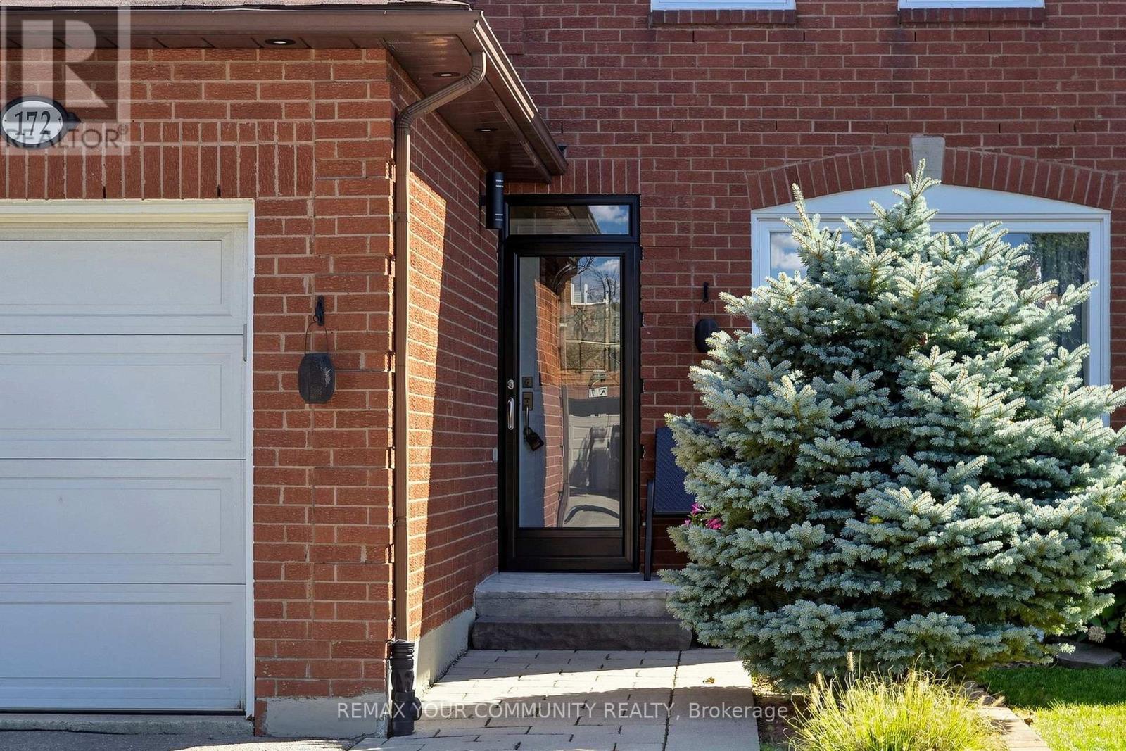 Photo of 172 PATNA CRESCENT