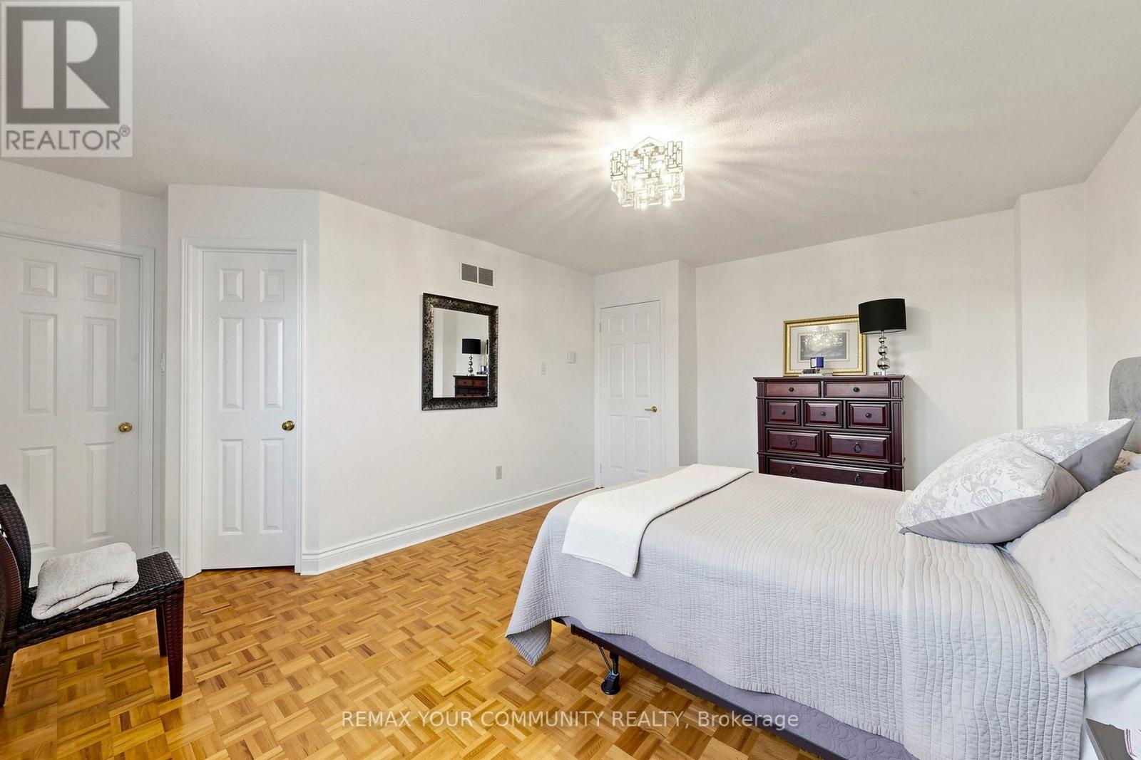 172 PATNA CRESCENT - Image 25