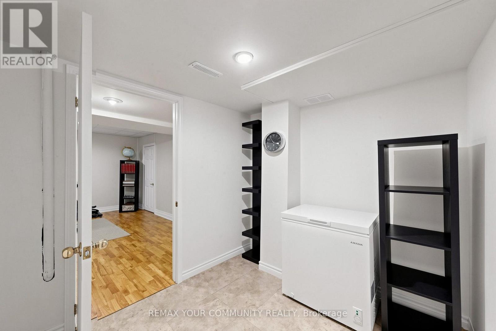 172 PATNA CRESCENT - Image 40