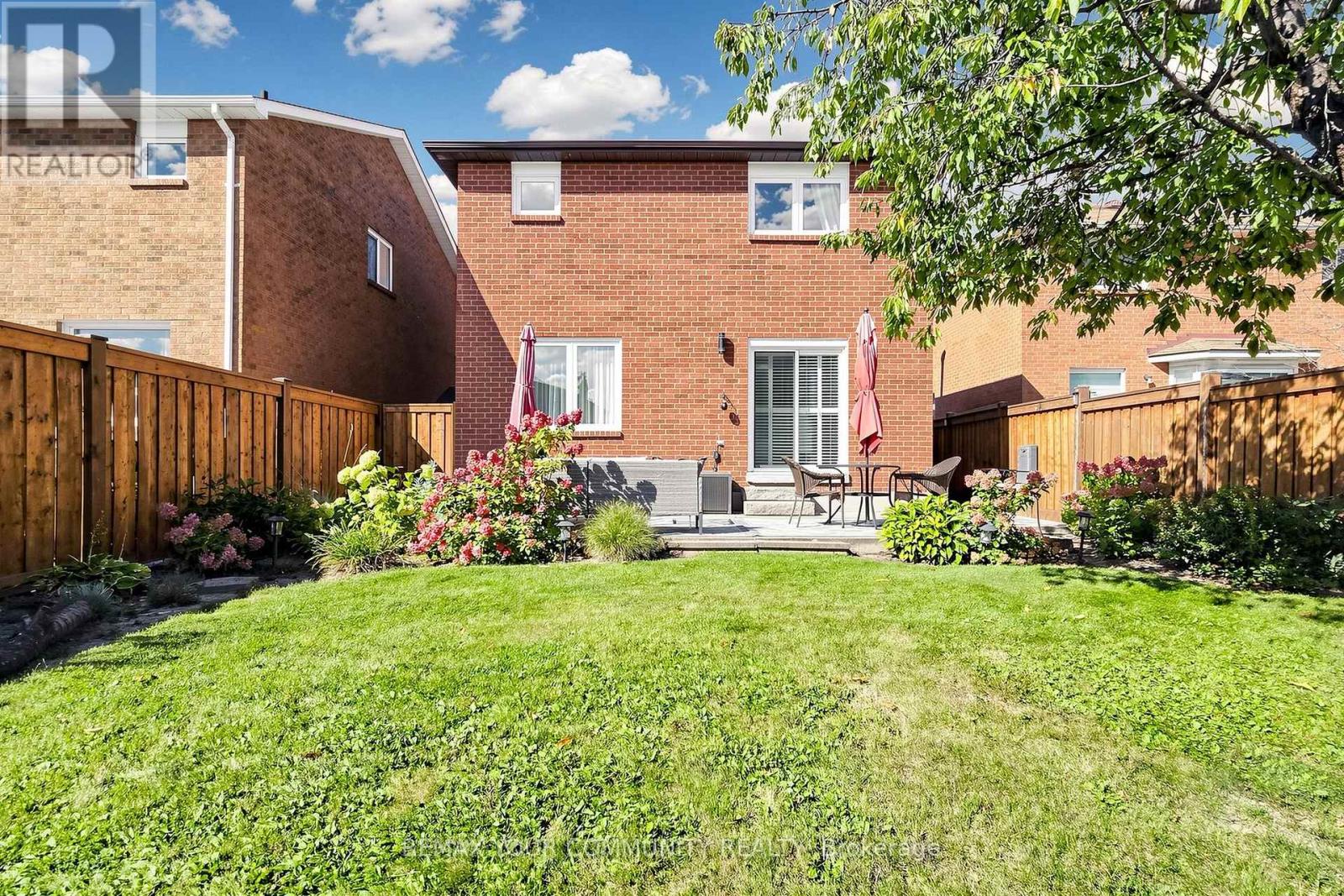 172 PATNA CRESCENT - 48
