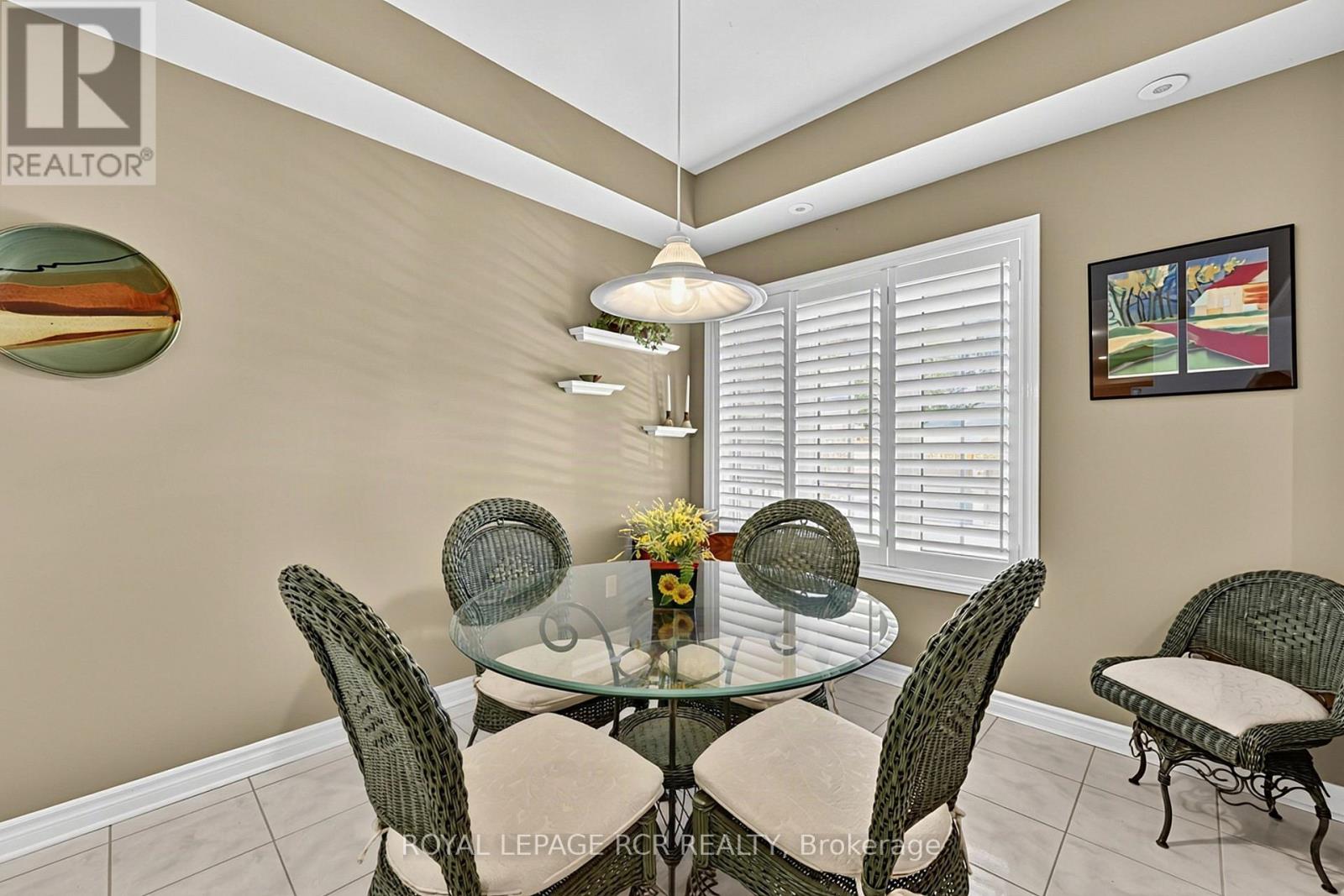 #11 520 SILKEN LAUMANN DRIVE - 13