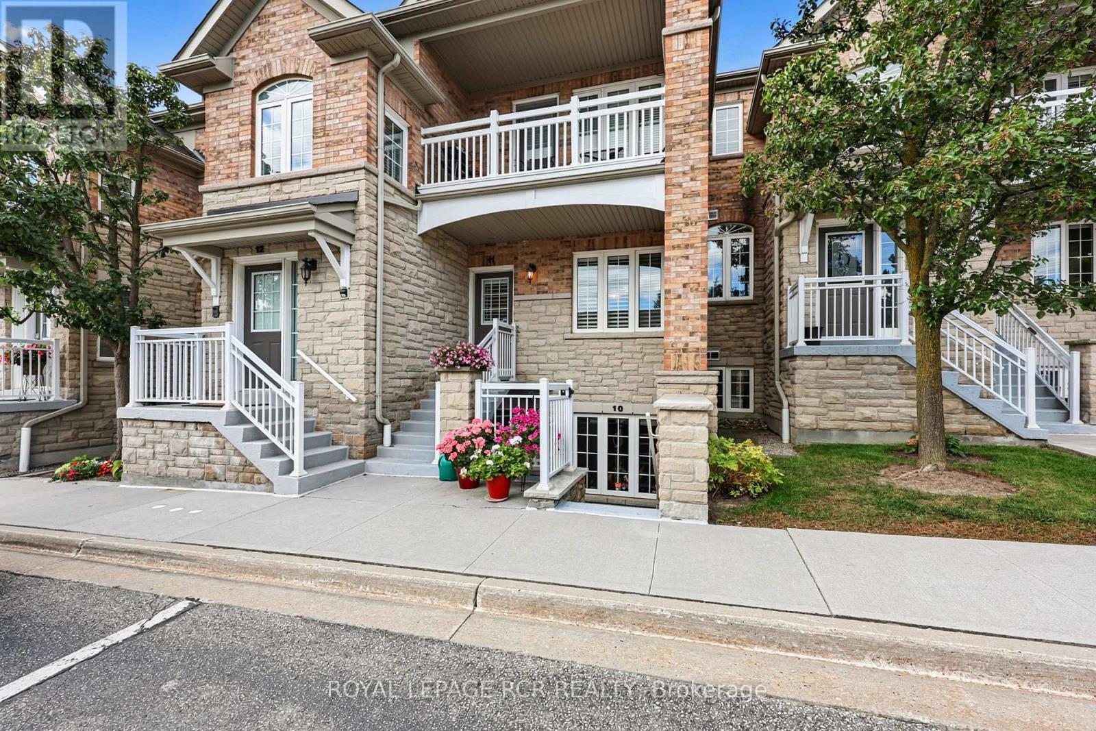 #11 520 SILKEN LAUMANN DRIVE - 4