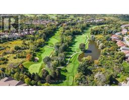 11 - 520 Silken Laumann Drive, Newmarket, ON L3X2S7 Photo 10