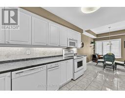 11 - 520 Silken Laumann Drive, Newmarket, ON L3X2S7 Photo 19