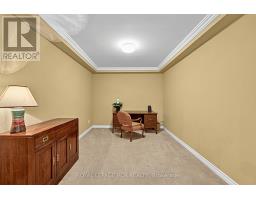 11 - 520 Silken Laumann Drive, Newmarket, ON L3X2S7 Photo 38