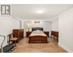 18 Ardmore Crescent, Richmond Hill, ON L4B2H7 Photo 37