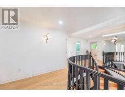 106 Larratt Lane, Richmond Hill, ON L4C0E3 Photo 23