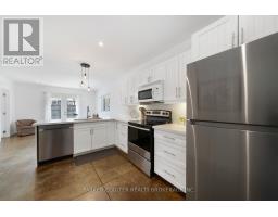 Kitchen - 176 Sixth Street, Collingwood, ON L9Y1Y9 Photo 21