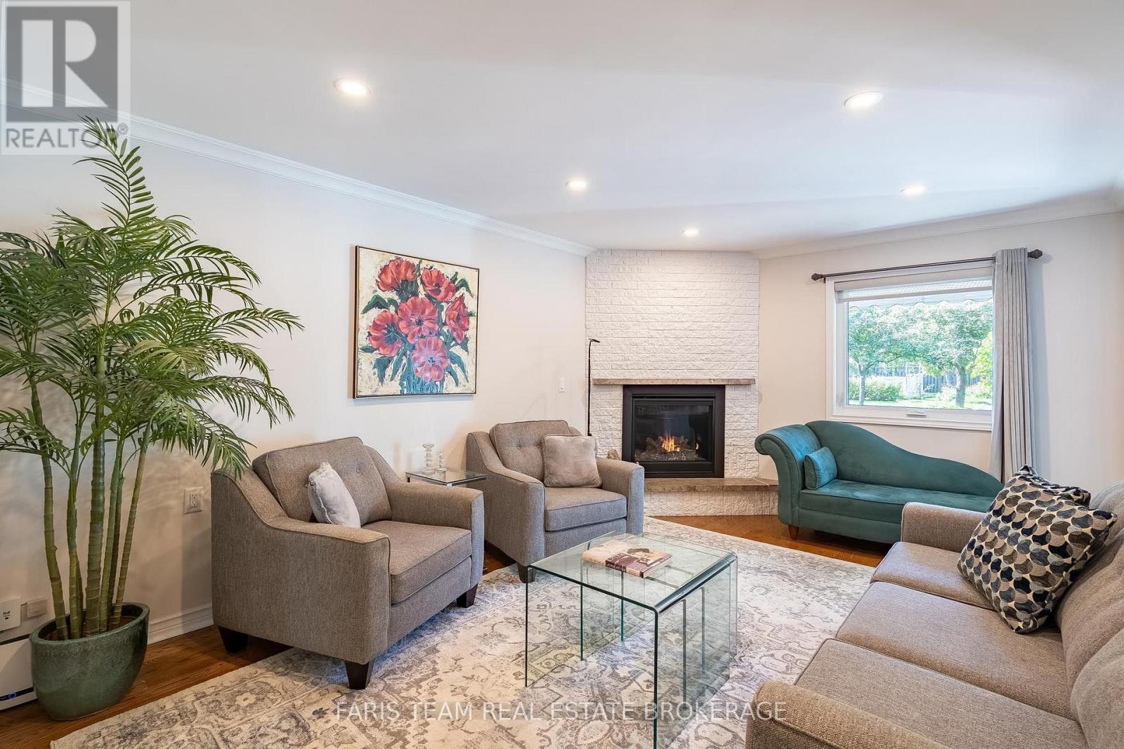 142 NELSON STREET - Image 14