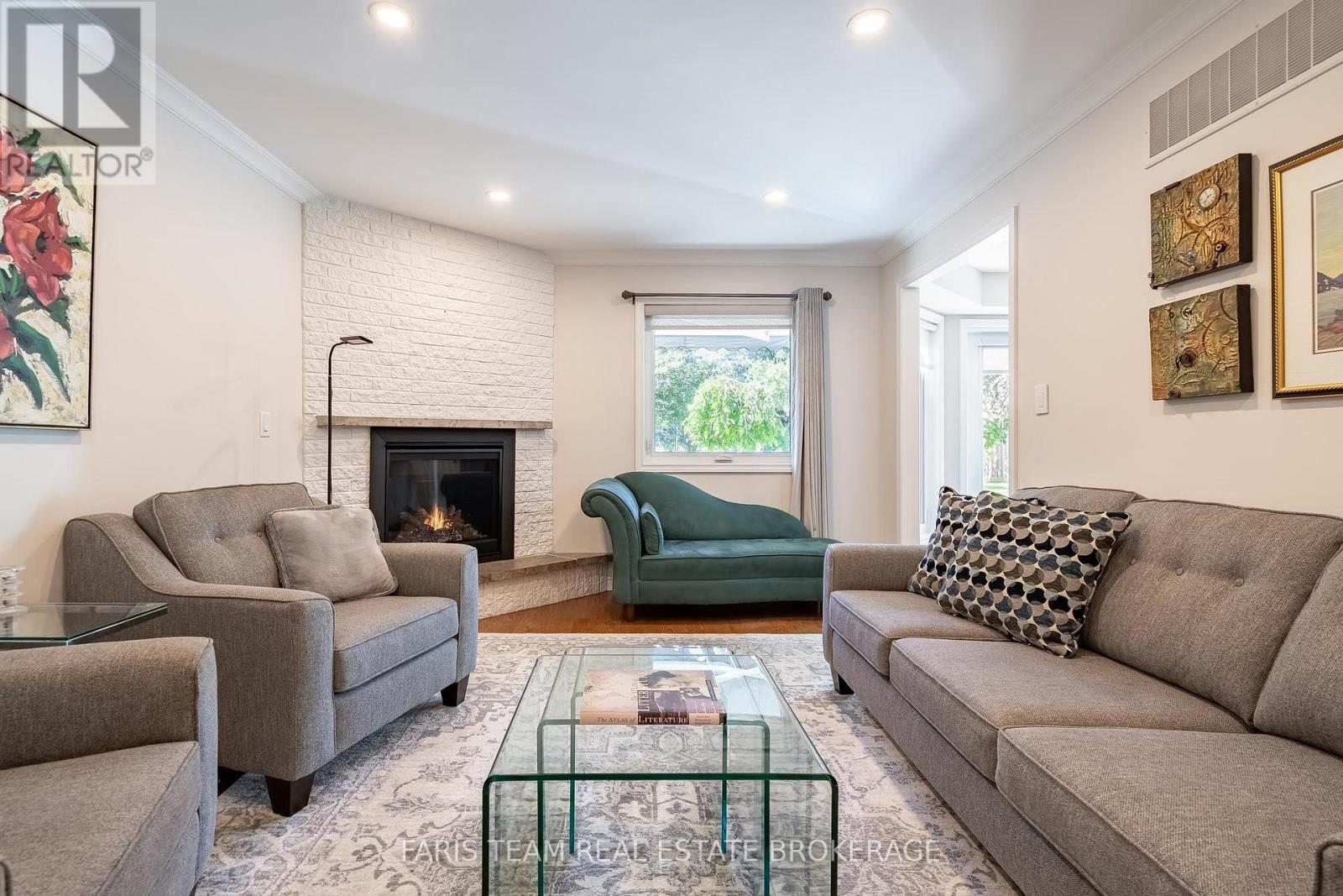 142 NELSON STREET - Image 15