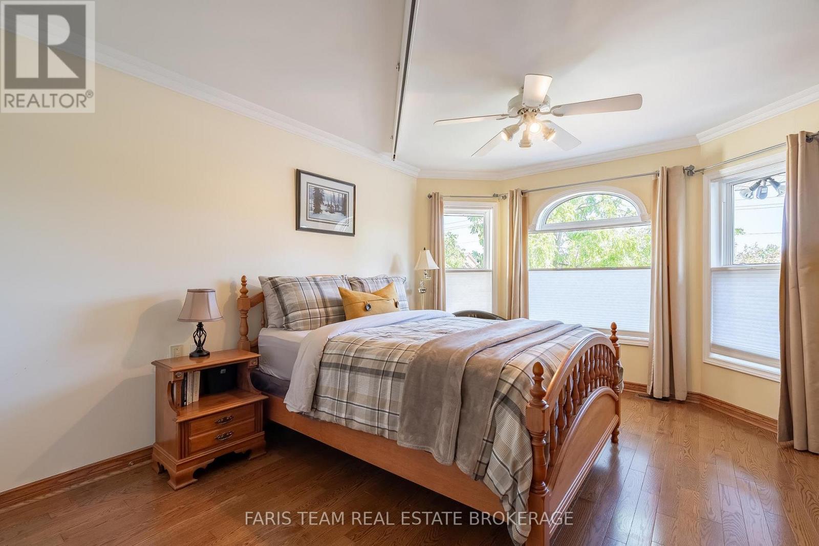 142 NELSON STREET - Image 19