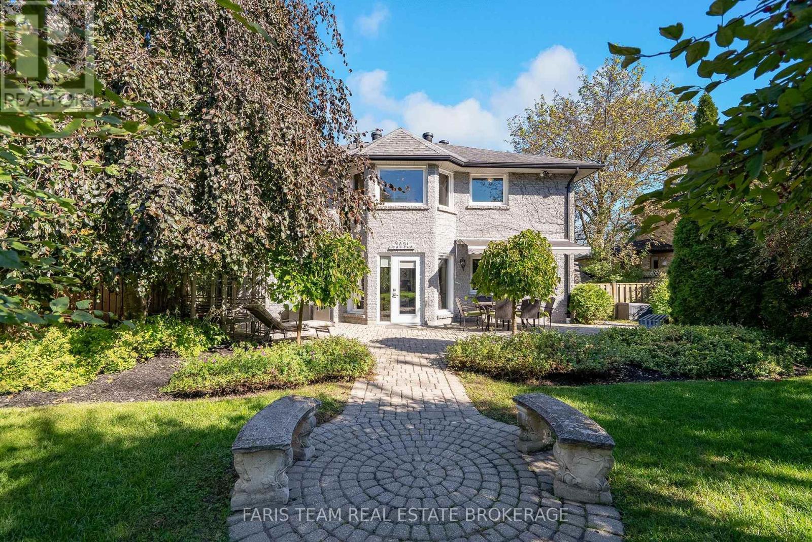 142 NELSON STREET - Image 37