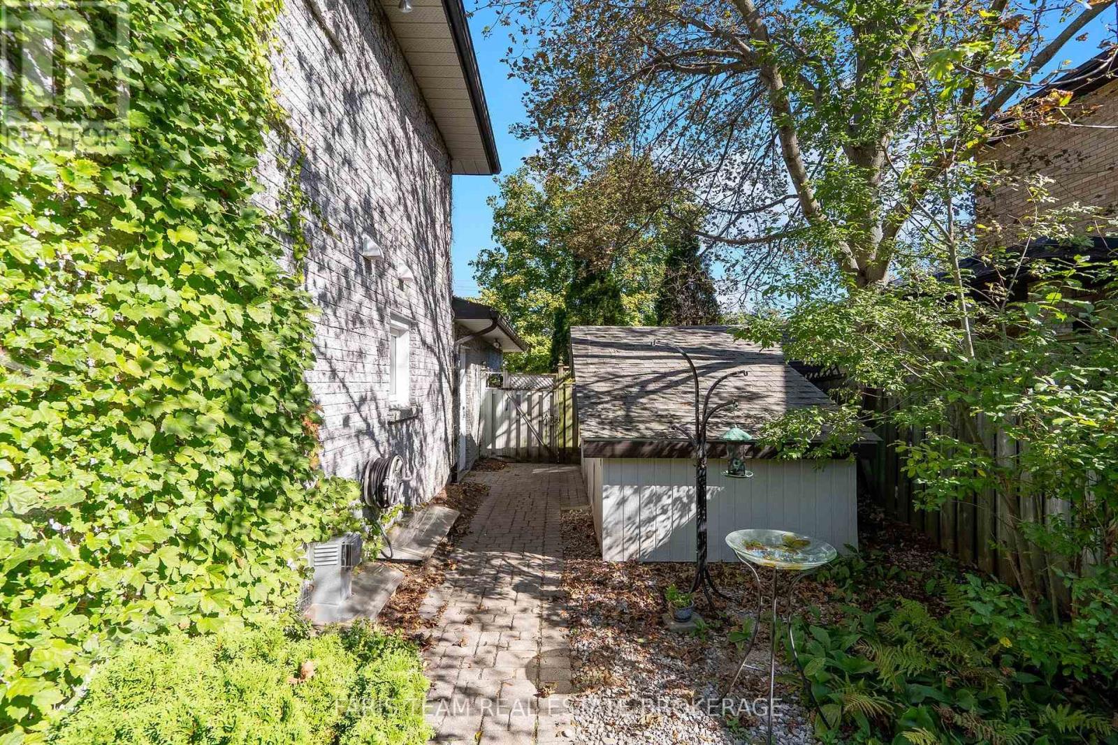142 NELSON STREET - Image 44