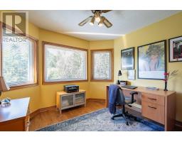 142 Nelson Street, Barrie, ON L4M4K8 Photo 25
