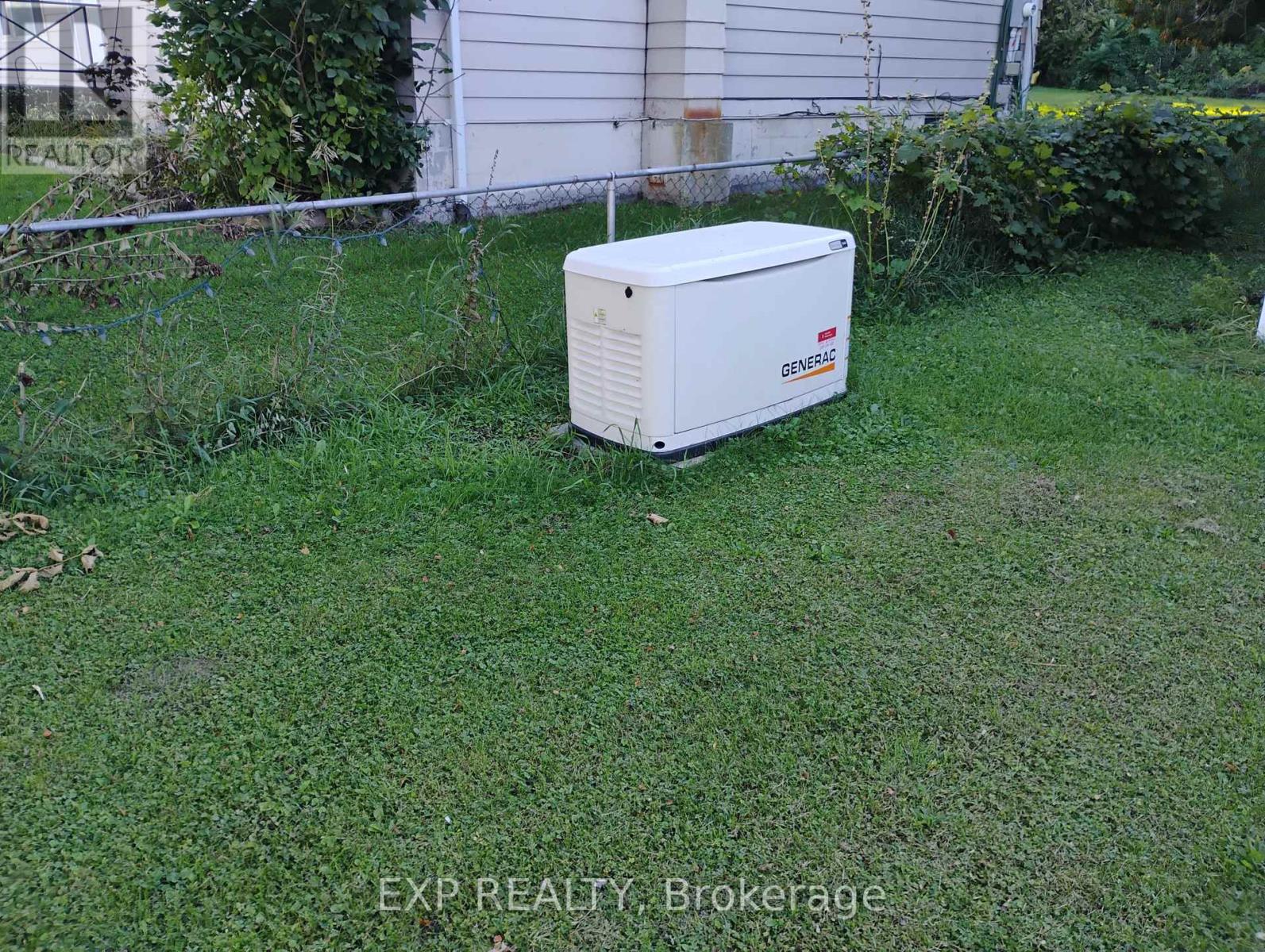 4044 BAYVIEW AVENUE - 13