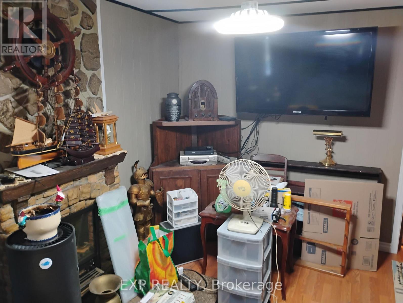 4044 BAYVIEW AVENUE - 6