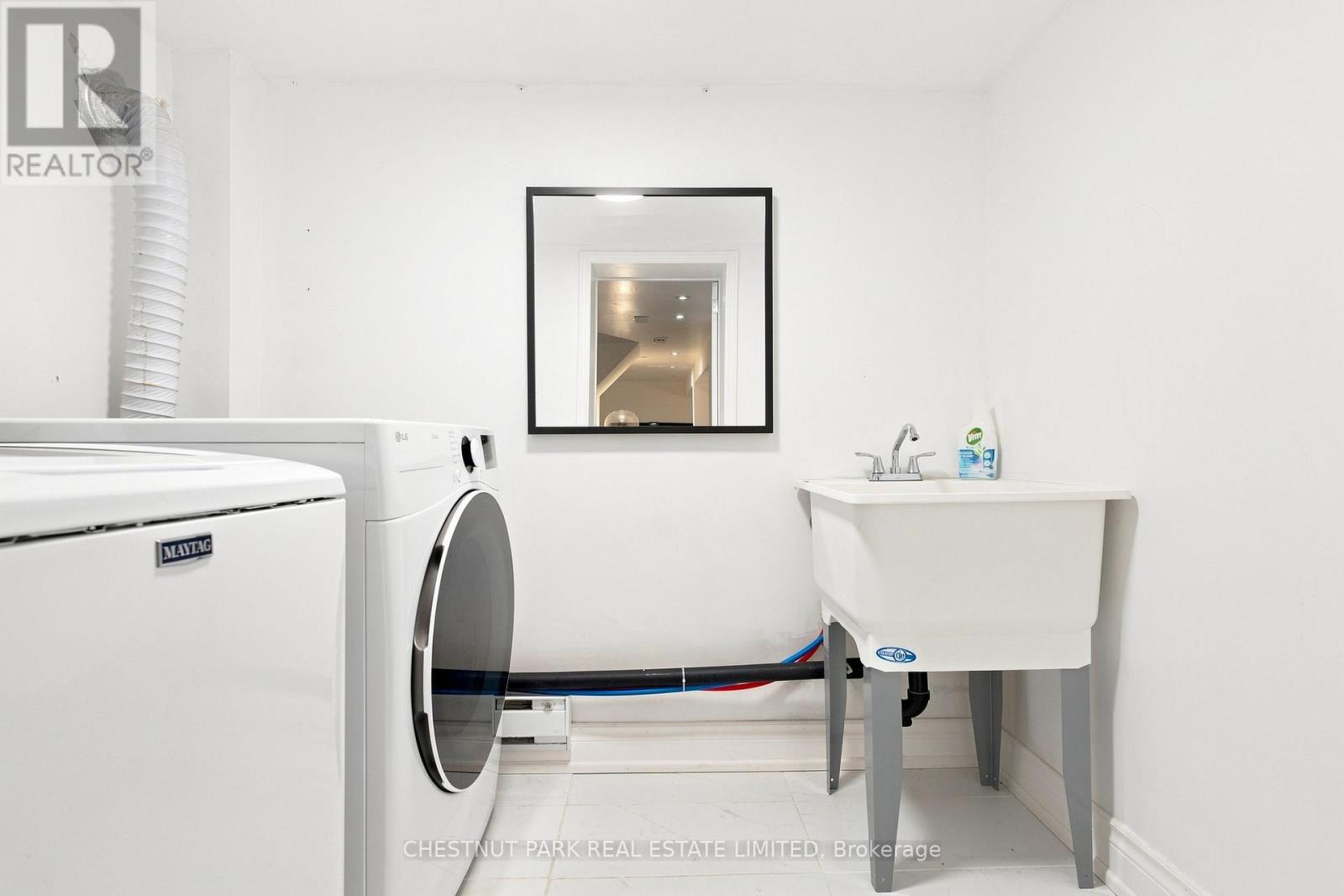 127 DURIE STREET - 37