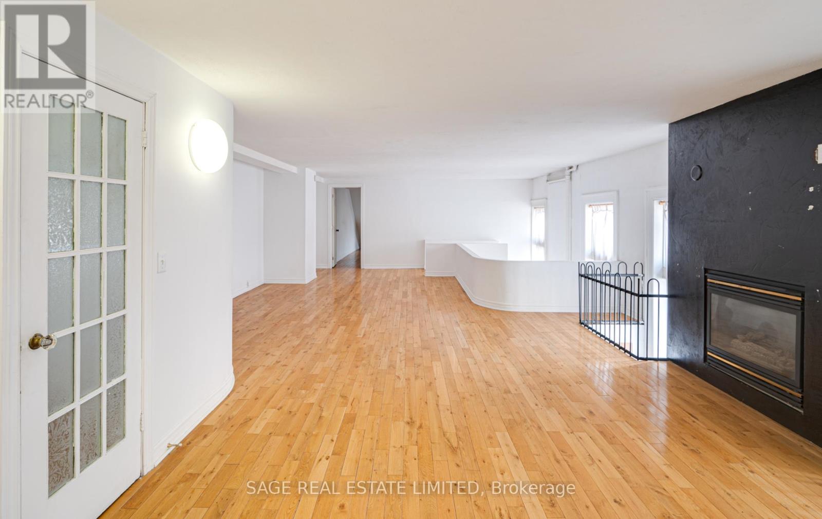 MAIN N - 207A COWAN AVENUE, Toronto (South Parkdale) — photo 10