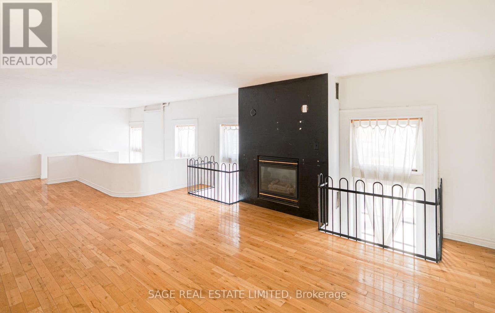 MAIN N - 207A COWAN AVENUE, Toronto (South Parkdale) — photo 11