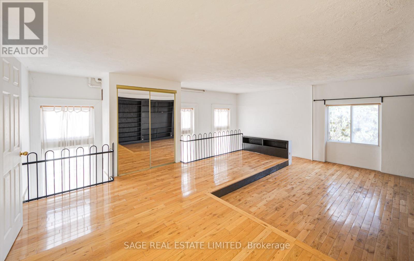 MAIN N - 207A COWAN AVENUE, Toronto (South Parkdale) — photo 13